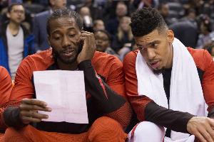 伦纳德比赛直播_猛龙vs马刺_勇士vs雷霆NBA最新动态
