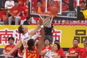 王哲林比赛直播_CBA最新战况_上海vs广厦篮球在线观看