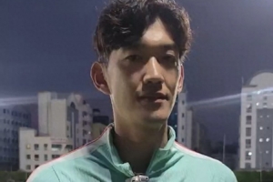 颜骏凌比赛直播_中国男足最新动态_上海海港足球在线高清观看