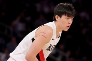 杨瀚森比赛直播_开拓者最新动态_NBA篮球在线高清观看