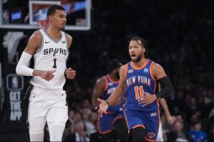 尼克斯vs马刺_NBA篮球比赛直播_今日NBA比分预测