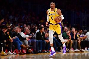 威少比赛直播_nba最新动态_湖人vs开拓者