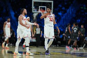 文班亚马比赛直播_尼克斯vs马刺最新动态_NBA季后赛高清观看