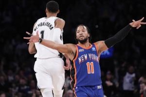文班亚马比赛直播_尼克斯vs马刺_篮球NBA高清在线观看