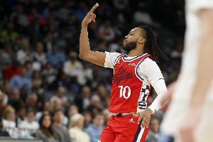 加兰比赛直播_快船最新动态_NBA篮球高清在线观看