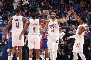 哈登比赛直播_米切尔离队骑士重建_2026NBA最新动态