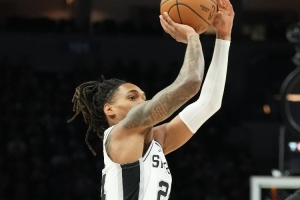 马刺vs对手_篮球NBA三分命中率低迷_下一场反弹预测
