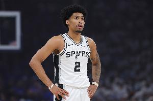马刺vs哈珀比赛直播_篮球NBA最新战报