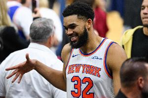 唐斯比赛直播_尼克斯最新动态_NBA篮球在线观看