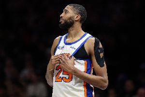 尼克斯vs对手_NBA篮球最新战报_布里奇斯赛后采访