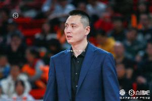 上海vs北京_cba冠军点赞_上海男篮魔鬼主场优势分析