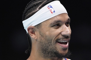 文班亚马比赛直播_马刺vs尼克斯最新战况_NBA篮球高清观看