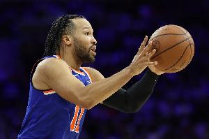 周琦比赛直播_尼克斯最新动态_NBA篮球高清在线观看
