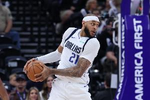 加福德比赛直播_独行侠最新动态_NBA篮球高清观看