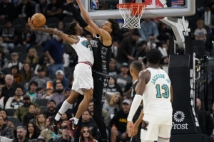 莫兰特比赛直播_灰熊NBA最新动态_莫兰特集锦高清观看