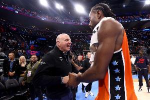 伦纳德比赛直播_NBA快船最新动态_篮球赛事高清在线观看