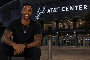 霍华德比赛直播_马刺最新动态_NBA篮球高清观看