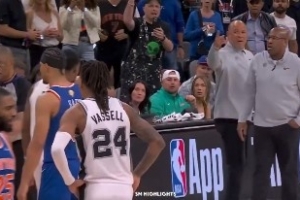 老布伦森vs福克斯_尼克斯vs马刺_nba篮球比赛直播