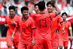 中国U23男足vs塔吉克斯坦U23男足_足球比赛战报_今日足球最新动态