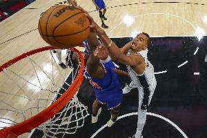 文班亚马比赛直播_尼克斯vs马刺最新动态_NBA技术犯规撤销