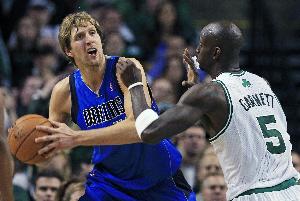 诺维茨基比赛直播_独行侠球星最新动态_NBA高清在线观看
