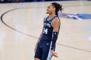 马刺vs尼克斯_篮球NBA总决赛最新动态_麦迪逊广场花园比赛直播