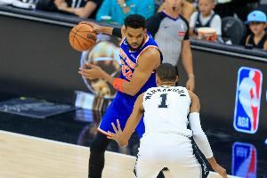 马刺vs尼克斯_NBA季后赛G3胜率预测_篮球直播高清